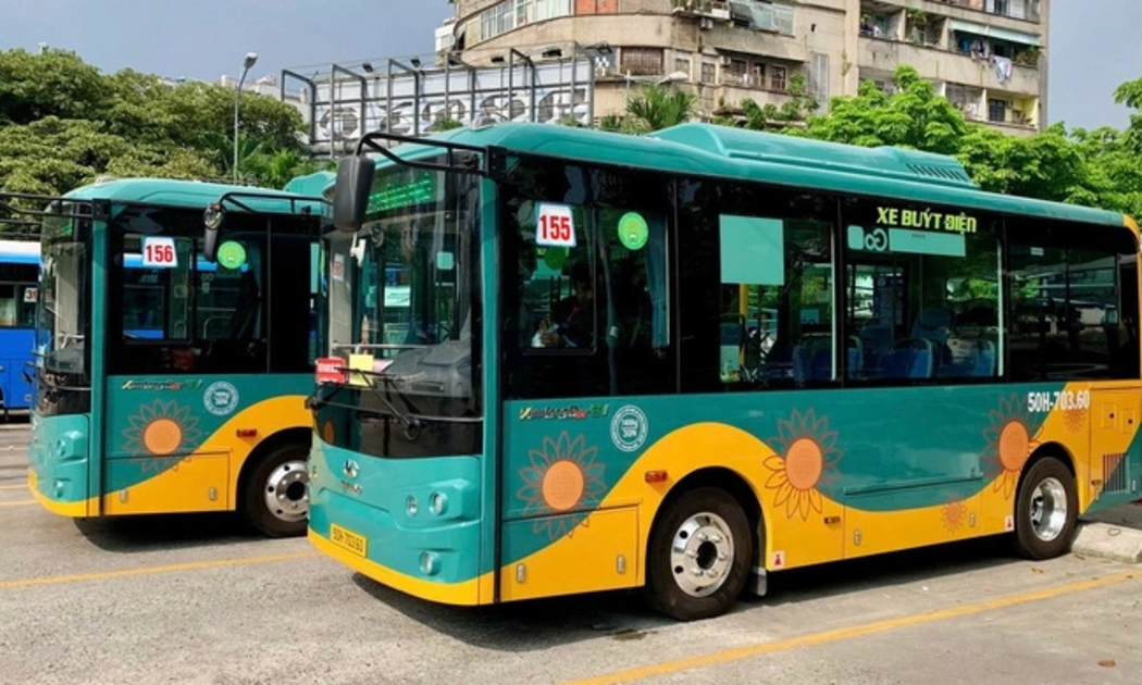 TP.Hồ Chí Minh đang chuyển từ cách tiếp cận “giảm thiểu thiệt hại” sang “tạo giá trị xanh”, từng bước xây dựng nền giao thông đô thị thông minh, sách và bền vững. Ảnh: Phương Nhi