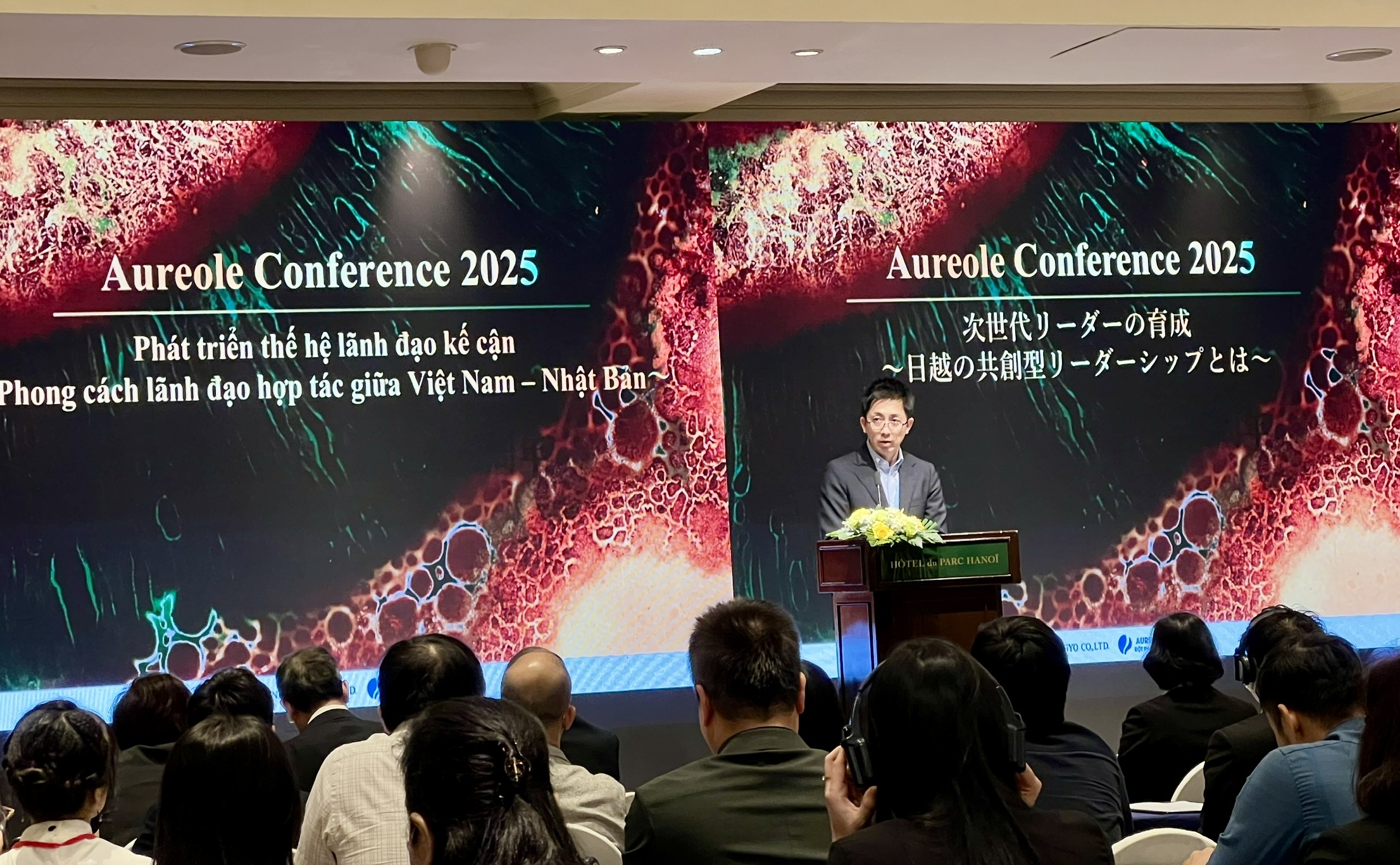 Ông Miura Shuhei, Thành viên Hội đồng quản trị Mitani Sangyo và Tập đoàn Aureole, phát biểu khai mạc hội thảo.