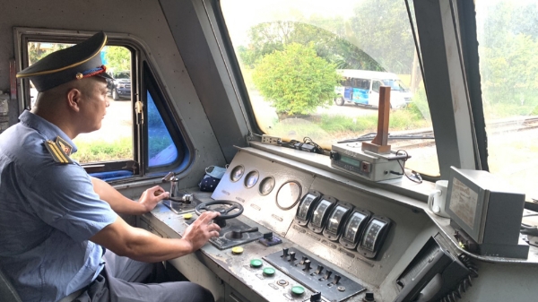 Quy định mới về tiêu chuẩn sức khỏe của người lái tàu đường sắt