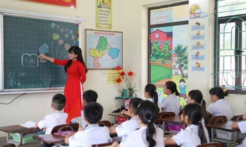 Bộ Giáo dục và Đào tạo yêu cầu dừng sắp xếp các trường phổ thông chưa đủ điều kiện