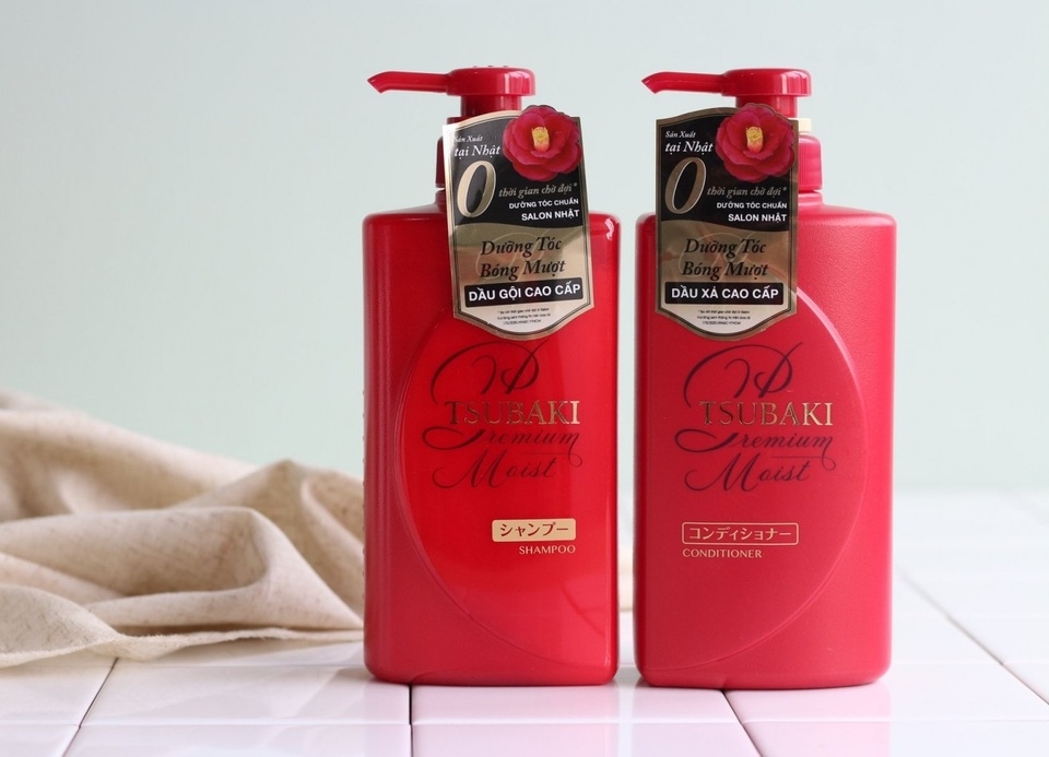 Sản phẩm Tsubaki Premium Moist & Repair&nbsp;do công ty HSD đứng tên công bố&nbsp;không đủ hồ sơ theo quy định.