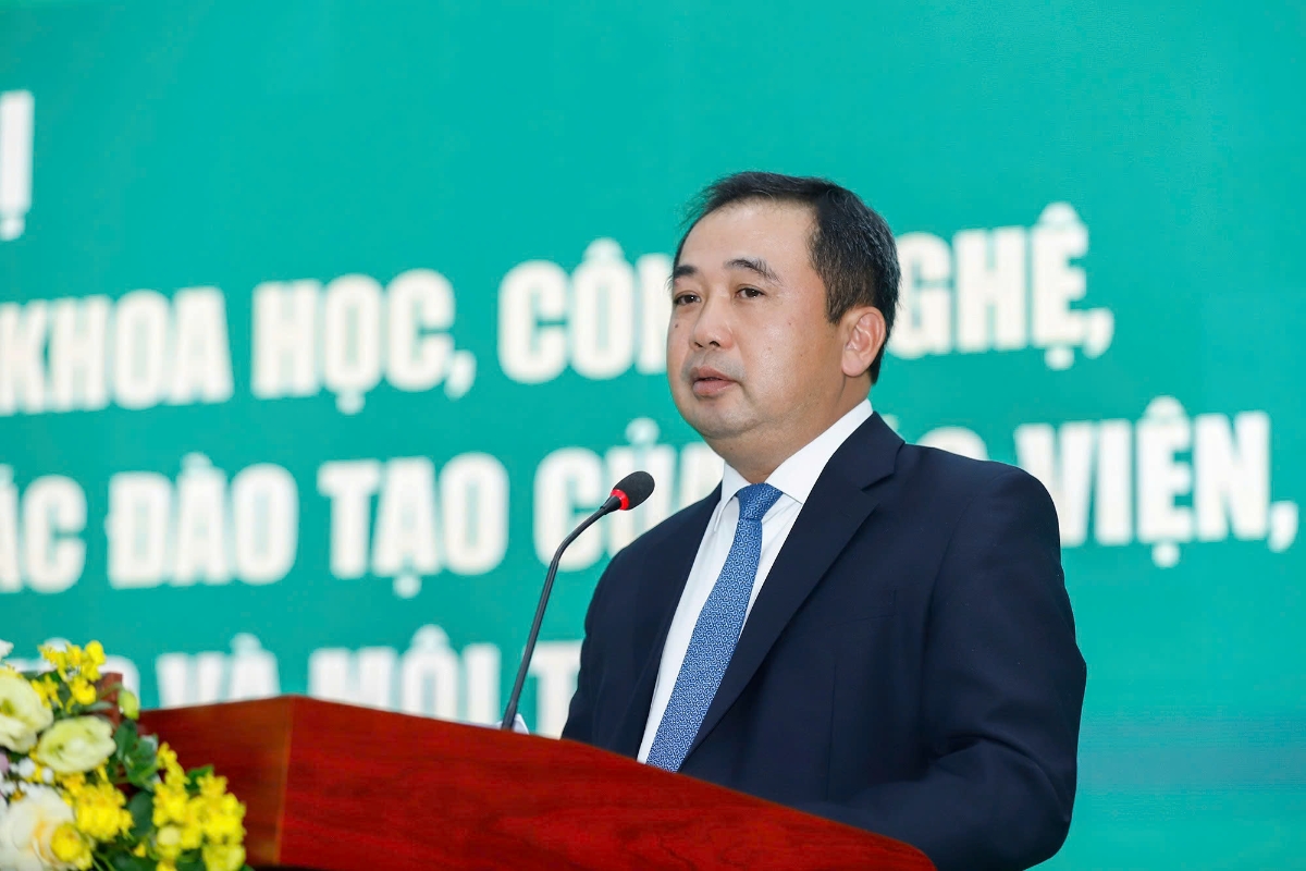 Bộ trường Trần Đức Thắng yêu cầu mở rộng không gian phát triển mới của nông nghiệp.