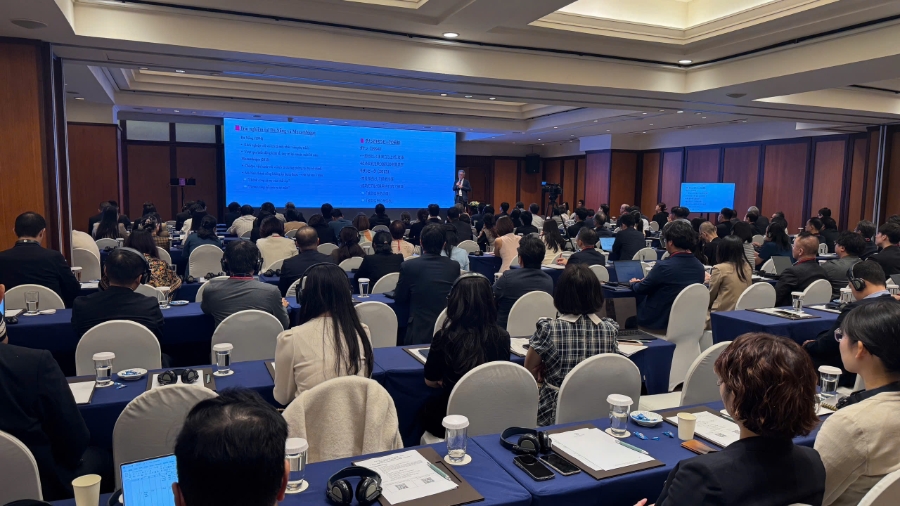 Toàn cảnh hội thảo Phát triển thế hệ lãnh đạo kế cận và phong cách lãnh đạo hợp tác giữa Việt Nam và Nhật Bản.