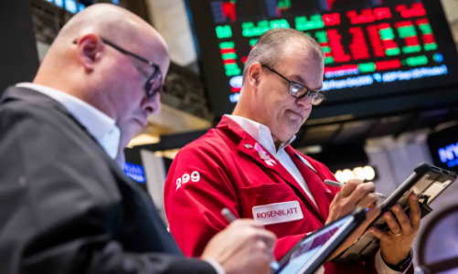 Chứng khoán Mỹ giảm mạnh nhất 1 tháng vì nỗi lo lãi suất, giá dầu nhích lên