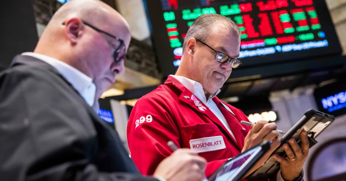 Chứng khoán Mỹ giảm mạnh nhất 1 tháng vì nỗi lo lãi suất, giá dầu nhích lên