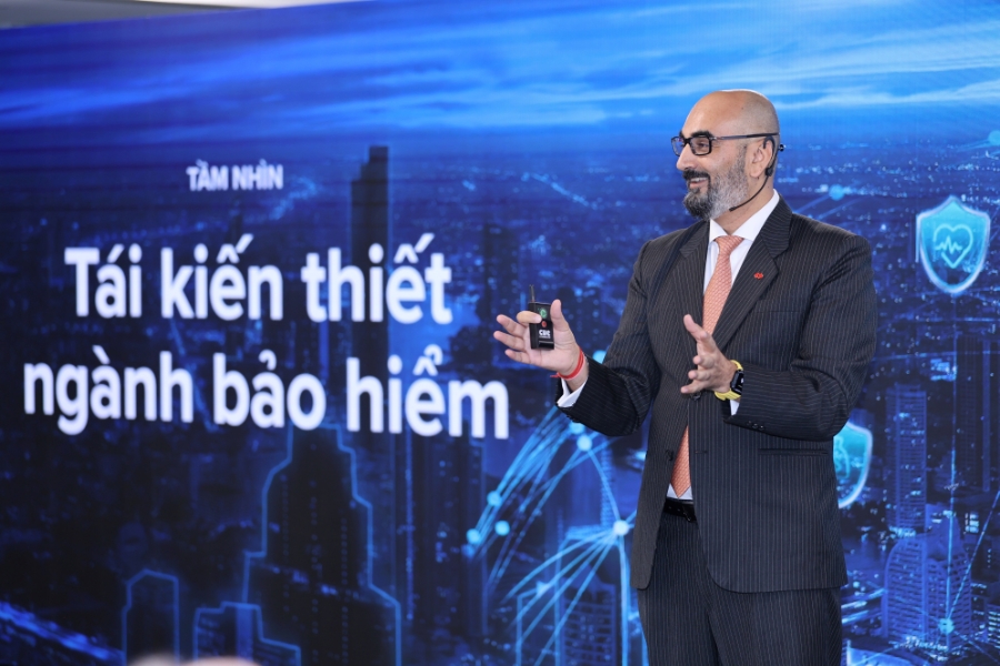 Ông Mukesh Pilania, Chủ tịch Hội đồng Quản trị Techcom Life.