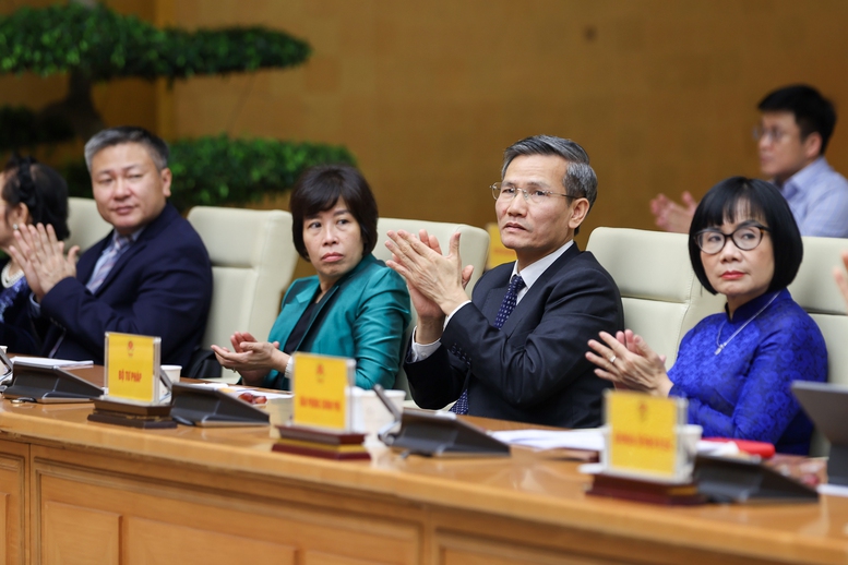 Các đại biểu tham dự cuộc gặp mặt. Ảnh VGP. 