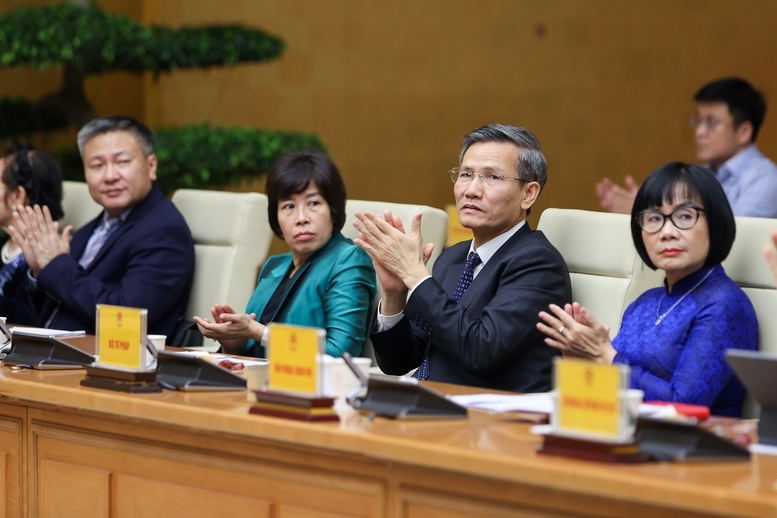 Các đại biểu tham dự cuộc gặp mặt. Ảnh VGP. 