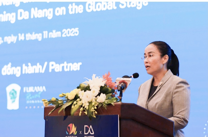 Phó Chủ tịch UBND thành phố Đà Nẵng Nguyễn Thị Anh Thi phát biểu tại hội thảo.