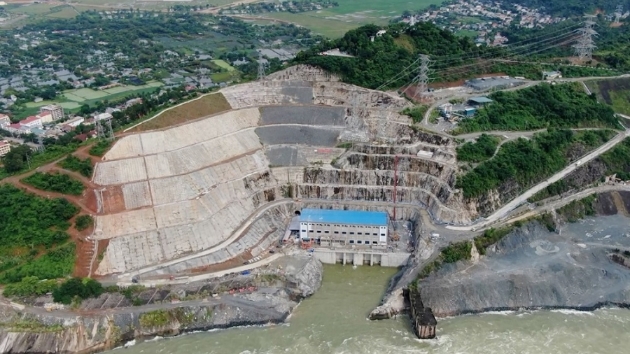 Second turbine of Hoa Binh hydropower plant expansion connected to national grid
