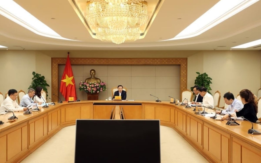 Phó Thủ tướng Trần Hồng Hà chủ trì cuộc họp về dự án Nghị định chuẩn nghèo đa chiều quốc gia giai đoạn 2026 - 2030. 