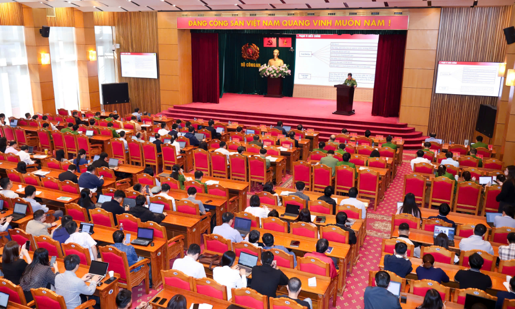 Nâng cao năng lực triển khai pháp luật về dữ liệu quốc gia