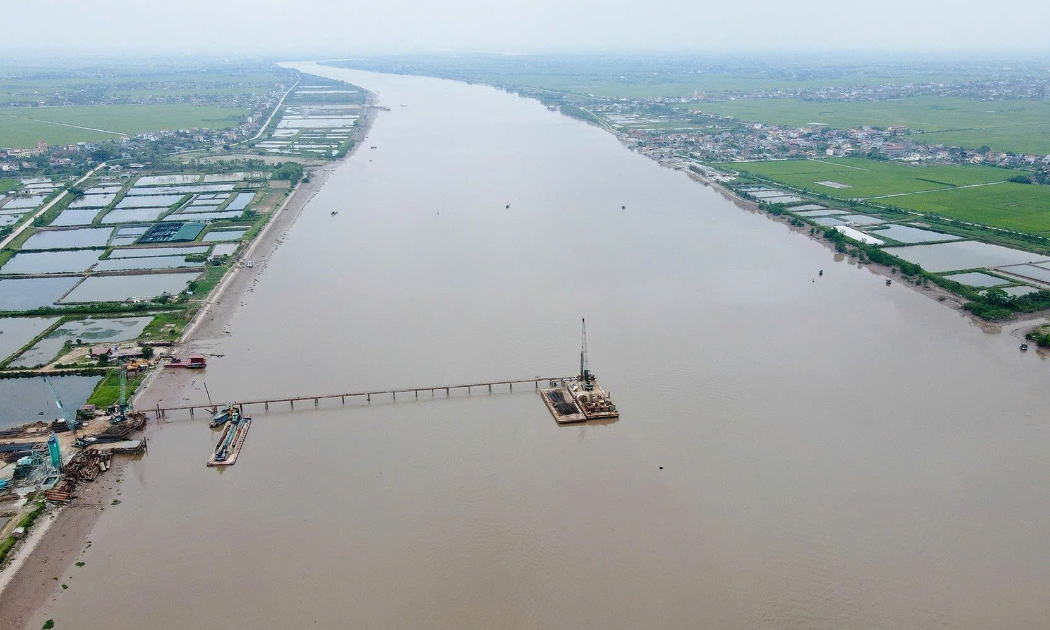 Tuyến cầu vượt sông Đáy có chiều dài khoảng 2,6 km.