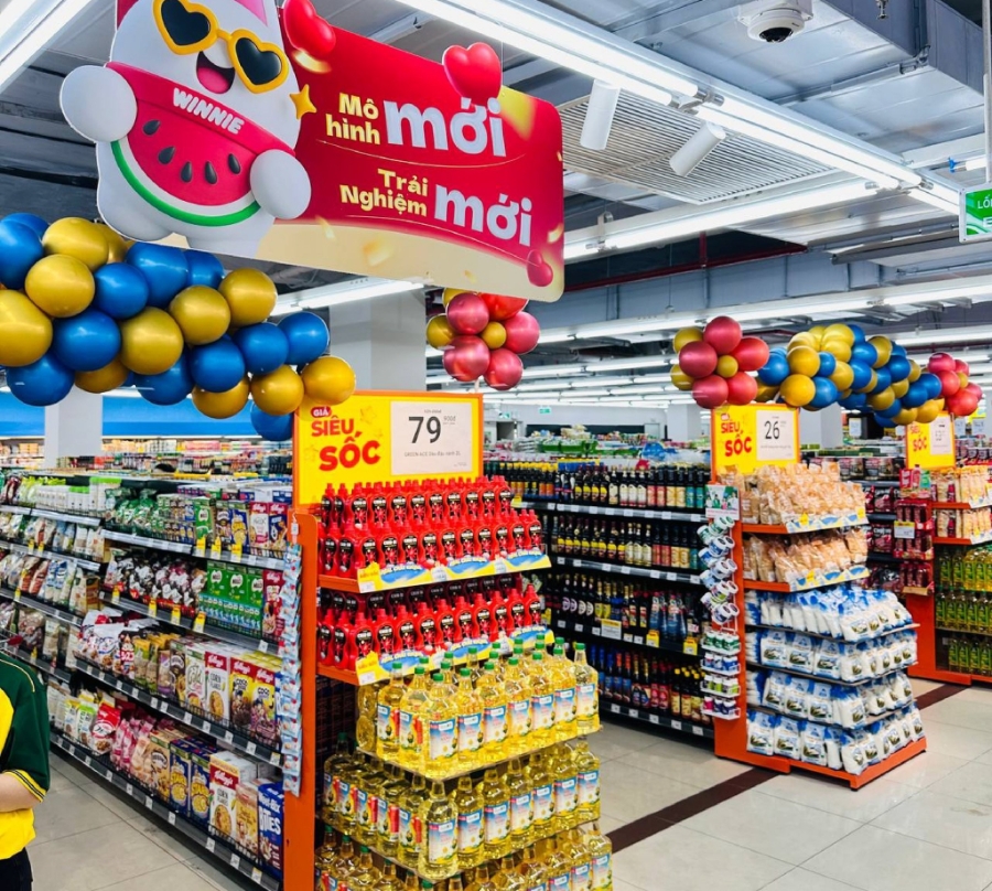 Việc gia tăng trải nghiệm mua sắm hiện đại cũng góp phần kích cầu tiêu dùng.