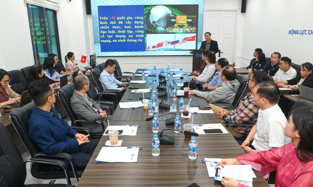 Toàn cảnh toạ đàm “Luật An ninh mạng 2025: Thúc đẩy năng lực tự chủ công nghệ” ngày 17/11/2025.