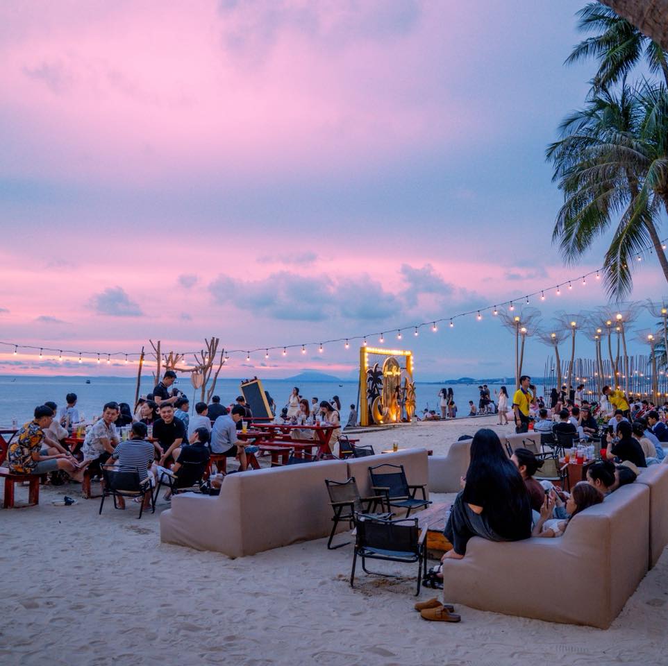 Sau sáp nhập, không chỉ có đồi thông ở Đà Lạt hay những thác nước giữa cao nguyên, Lâm Đồng còn có cả những bãi biển xanh trong bên bờ cát trắng.