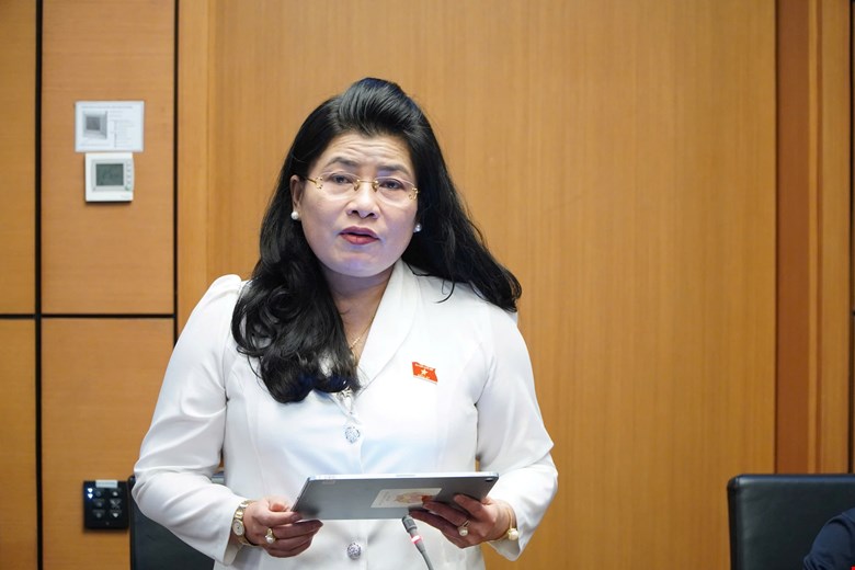 Đại biểu Đàng Thị Mỹ Hương (Đoàn ĐBQH tỉnh Khánh Hòa). Ảnh: Quochoi.vn.