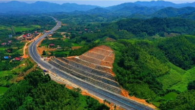 $910 mln expressway proposed in Nghe An province