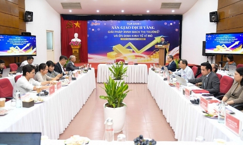 Giá vàng liên tục nhảy vọt, cơ chế quản lý chưa bắt kịp rủi ro