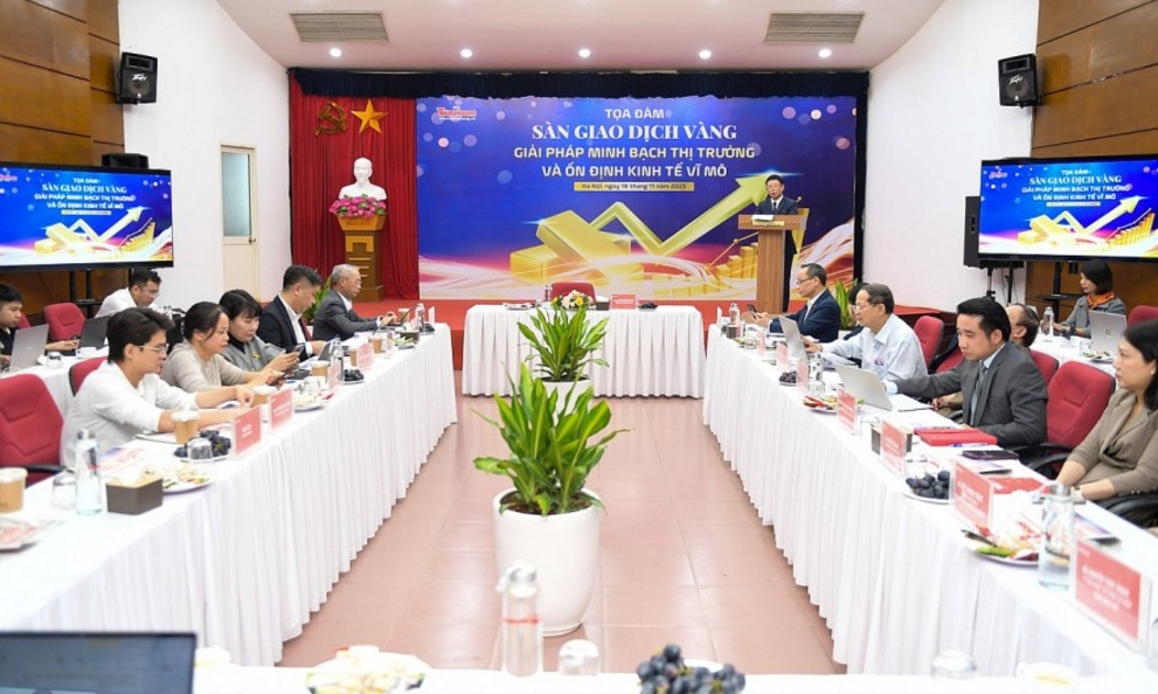 Giá vàng liên tục nhảy vọt, cơ chế quản lý chưa bắt kịp rủi ro