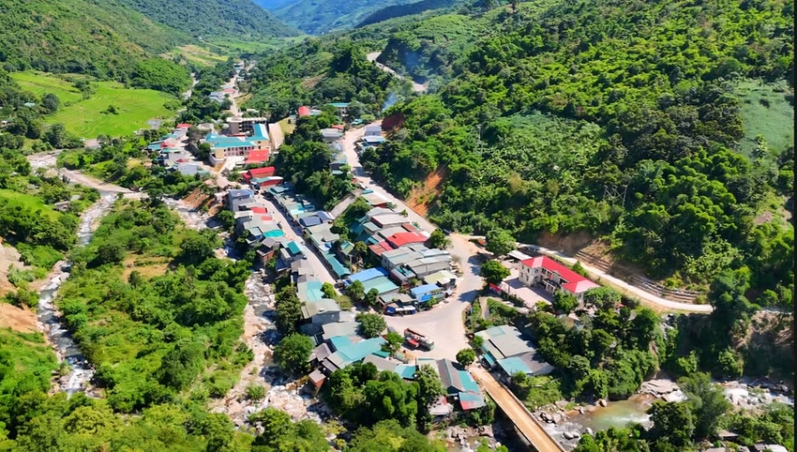 Một góc xã biên giới Pù Nhi, tỉnh Thanh Hoá. Ảnh: Pó Ly.