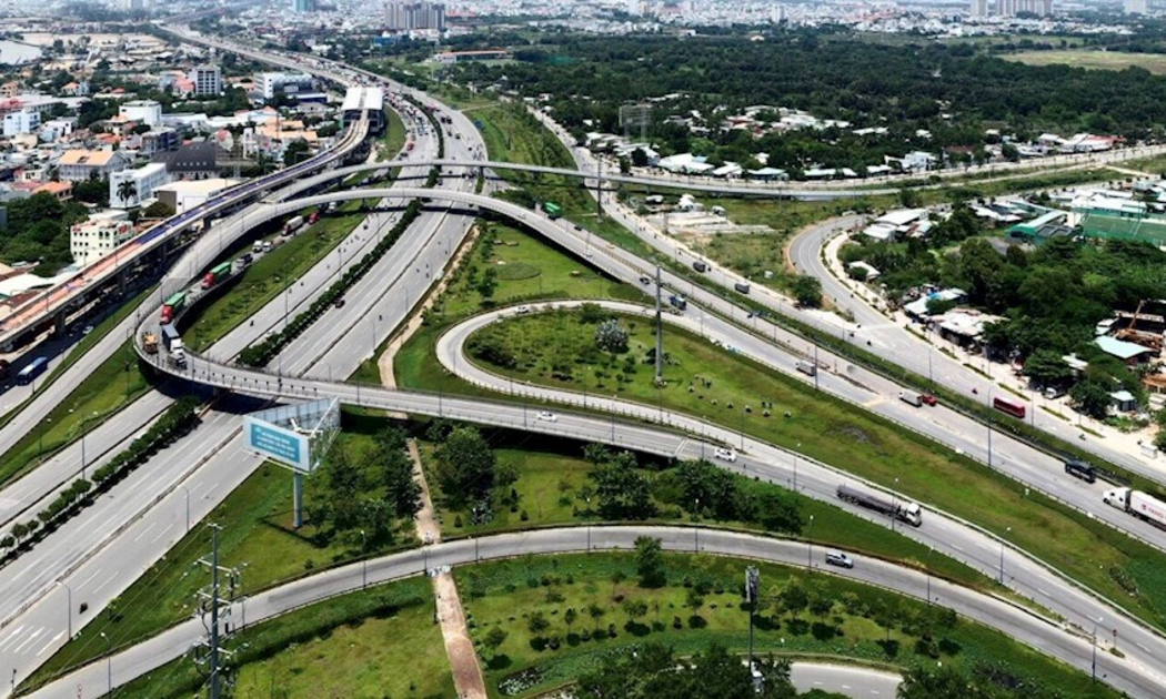 Tăng tốc hoàn thành các dự án hạ tầng trọng điểm trong năm 2025