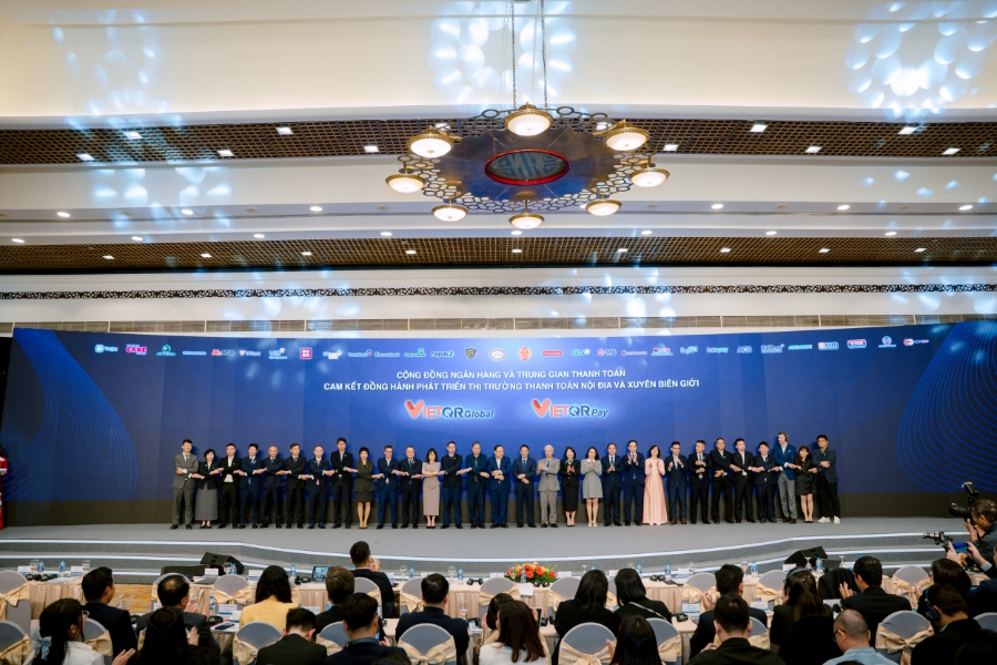 30 đại diện tương ứng với 30 điểm kết nối trong hệ sinh thái, cùng nhau, hình thành cam kết mới, mạng lưới thanh toán QR mạnh mẽ, liên thông, và sẵn sàng bứt phá.