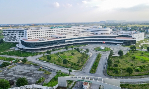 Bạch Mai và Việt Đức cơ sở 2: Tiến độ thiết bị đạt yêu cầu, xây lắp còn vướng