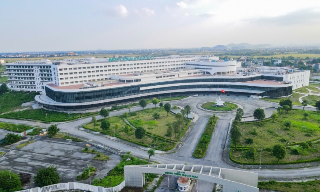 Bạch Mai và Việt Đức cơ sở 2: Tiến độ thiết bị đạt yêu cầu, xây lắp còn vướng