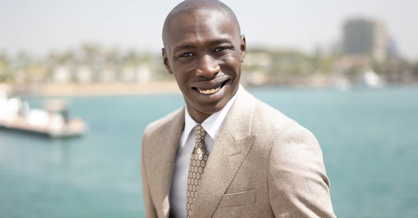 UN Tourism vừa bổ nhiệm Khaby Lame, nhà sáng tạo nội dung sở hữu lượng theo dõi lớn nhất TikTok, trở thành đại sứ du lịch.