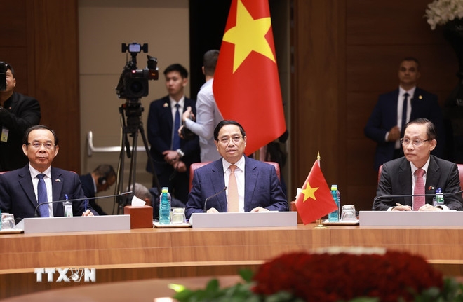 Thủ tướng Phạm Minh Chính phát biểu tại cuộc hội đàm với Thủ tướng Algeria Sifi Ghrieb. Ảnh: TTXVN.