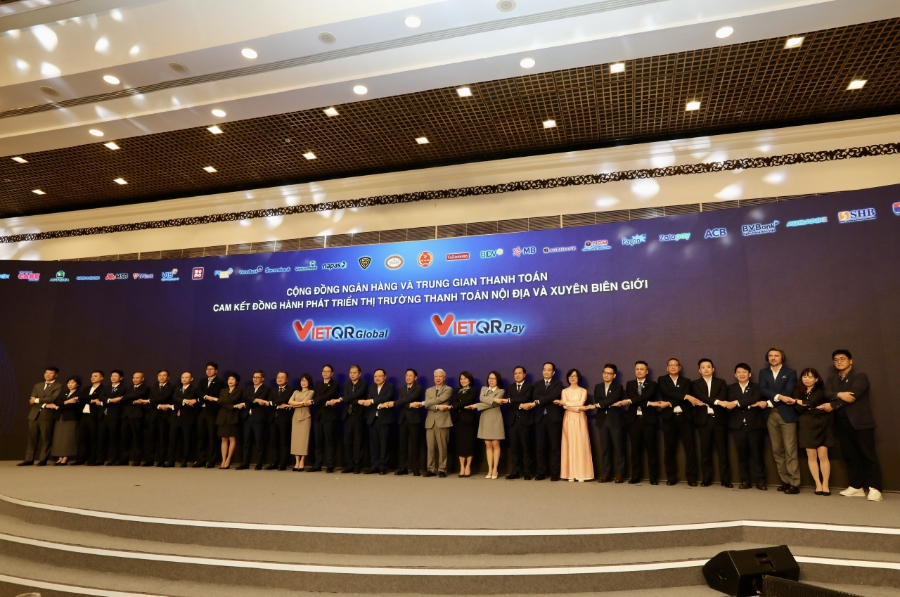 Cộng đồng ngân hàng và trung gian thanh toán chung tay mở rộng thanh toán nội địa và xuyên biên giới. (Ảnh: Việt Dũng)