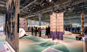 Heimtextil 2026 định vị mình là một "đối tác chiến lược trong thời kỳ biến động", tập trung cung cấp giải pháp thực tế cho ngành. Nguồn ảnh: Messe Frankfurt GmbH.