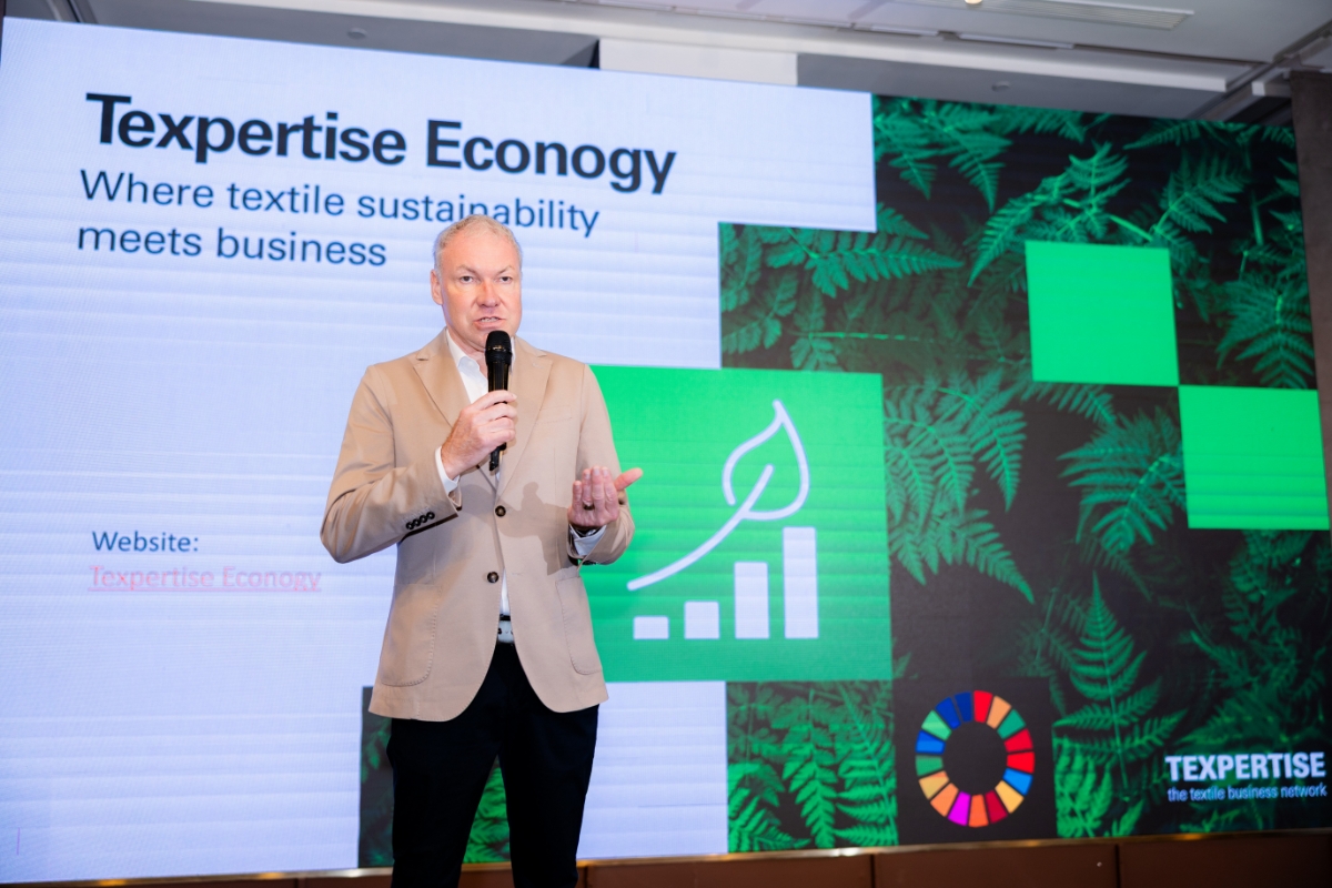 Ông Olaf Schmidt, Phó Chủ tịch mảng Dệt may và Công nghệ của tập đoàn Messe Frankfurt