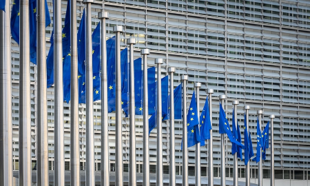 EU hạ dự báo tăng trưởng năm 2026 vì thuế quan