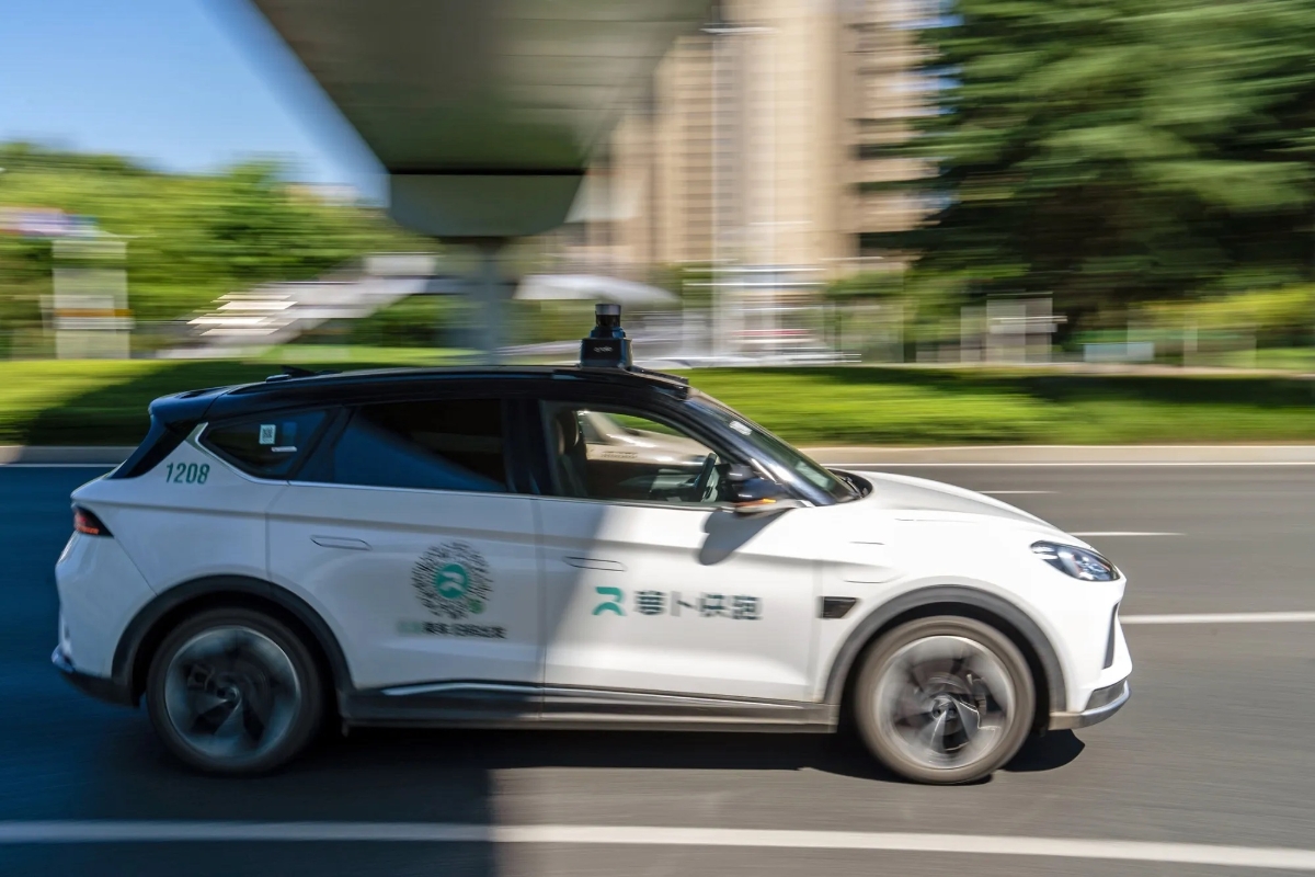 xe tự hành Trung Quốc