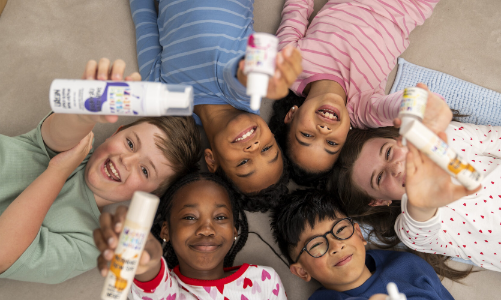 Mỹ phẩm chăm sóc da dành cho Gen Alpha bị chỉ trích