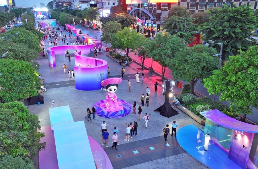 TP.HCM sẽ nghiên cứu và phát triển trí tuệ nhân tạo (AI), ứng dụng thí điểm cho ngành du lịch.