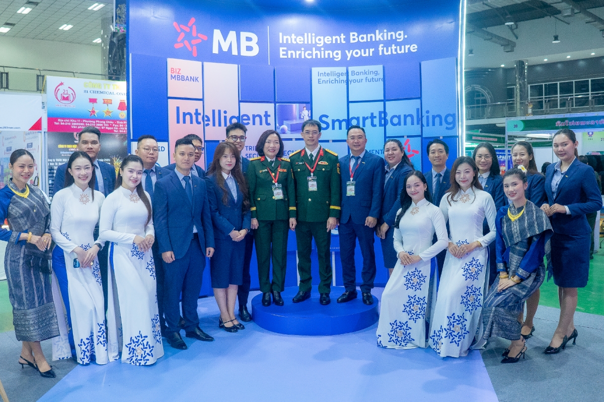 MB mang đến dịch vụ tài chính thuận tiện cho cộng đồng người Việt, người Lào sinh sống, làm việc, học tập tại cả hai quốc gia.