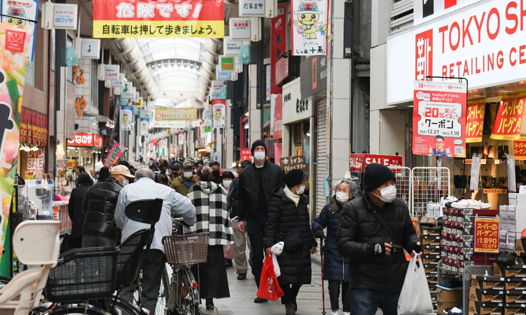 Xuất khẩu của Nhật Bản tăng trưởng vượt dự báo nhờ đồng yên yếu