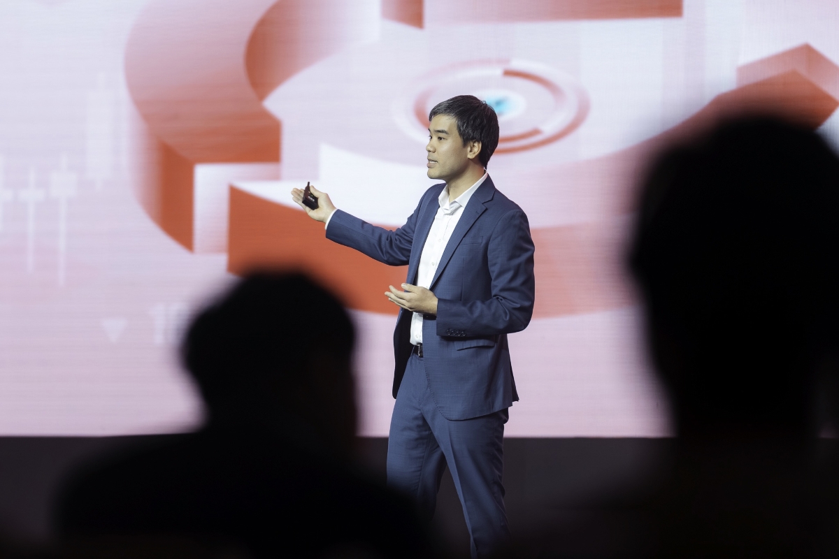 Ông Nguyễn Đức Bình – Giám đốc Công nghệ Chứng khoán DNSE giới thiệu giải pháp Open API mới.