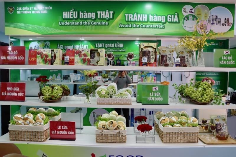 Over 500 real and fake products displayed at anti-counterfeiting exhibition in Hanoi