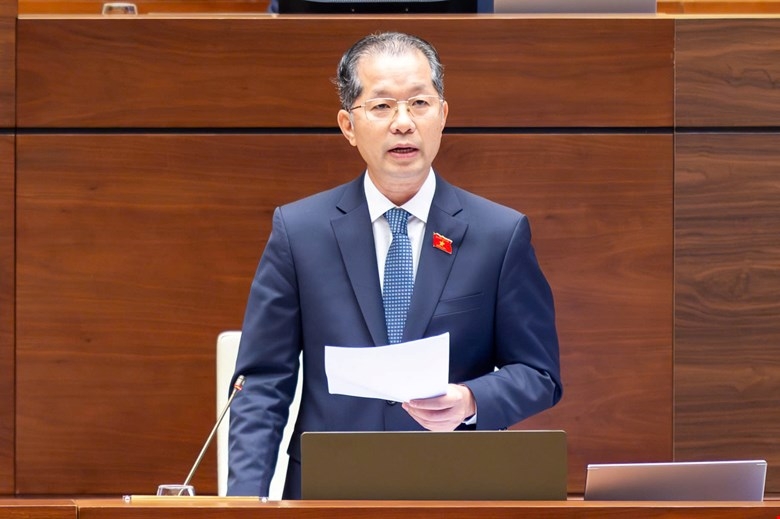 Chánh án Tòa án nhân dân tối cao Nguyễn Văn Quảng&nbsp;giải trình ý kiến đại biểu nêu.&nbsp;Ảnh: Quốc hội.