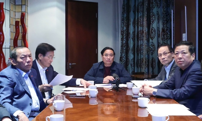 Prime Minister Pham Minh Chinh directs more efforts for overcoming flood consequences