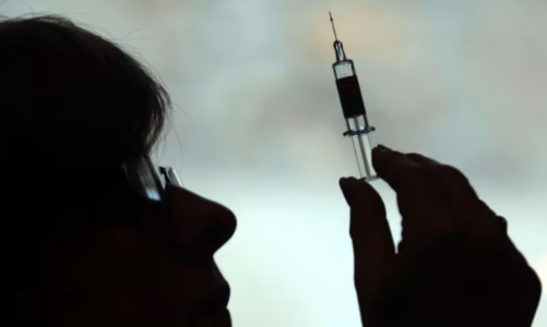 Cổ phiếu Moderna bị bán khống mạnh nhất vì nhiều người Mỹ bỏ tiêm vaccine Covid