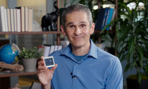 Ông Amin Vahdat, Phó Chủ tịch phụ trách Machine Learning, Systems and Cloud AI tại Google