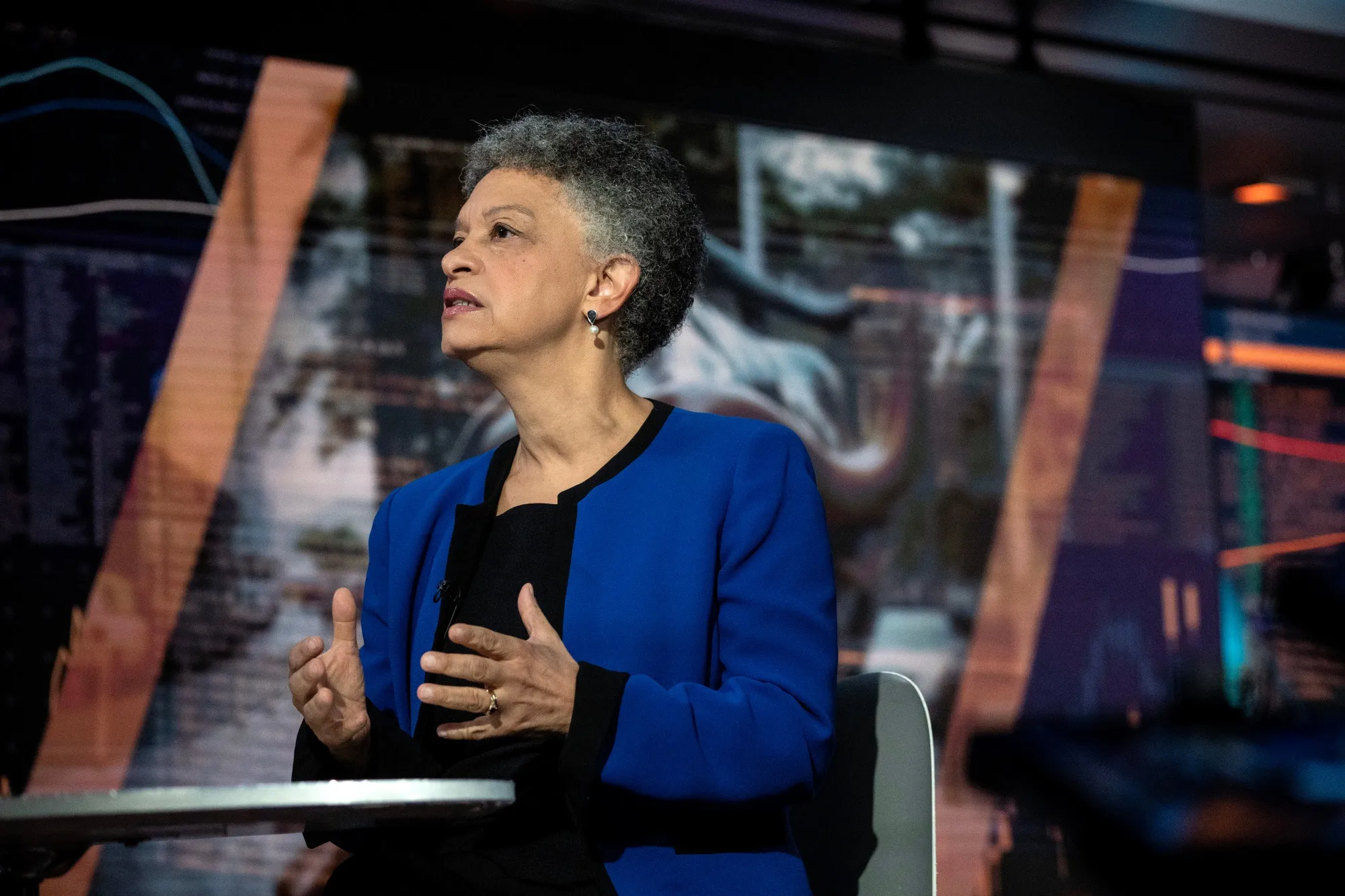 Giới chức Fed tiếp tục bất đồng quan điểm về giảm lãi suất vào tháng 12