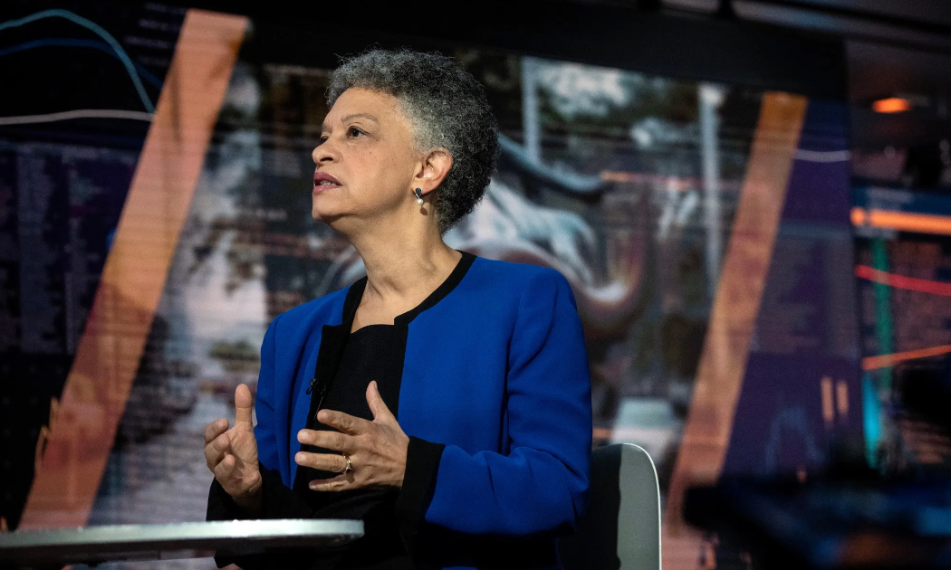 Giới chức Fed tiếp tục bất đồng quan điểm về giảm lãi suất vào tháng 12