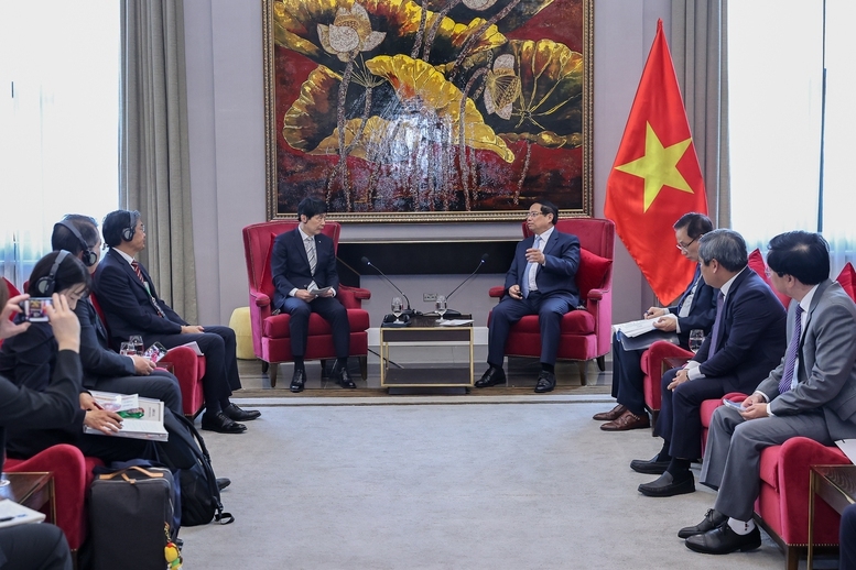 Thủ tướng Phạm Minh Chính đã tiếp ông Yamamoto Ichita, Thống đốc tỉnh Gunma, Nhật Bản. Ảnh: VGP