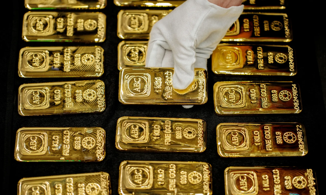 Giá vàng nhảy vọt qua ngưỡng 4.100 USD/oz do kỳ vọng Fed hạ lãi suất tăng mạnh